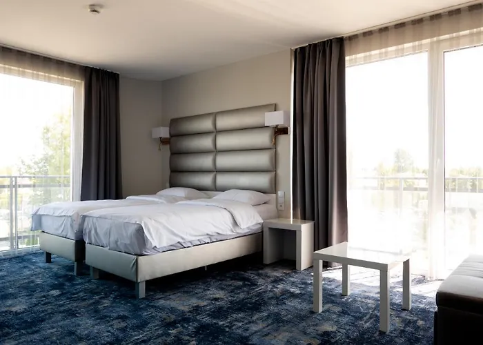 Apartahotel Ferry 4*