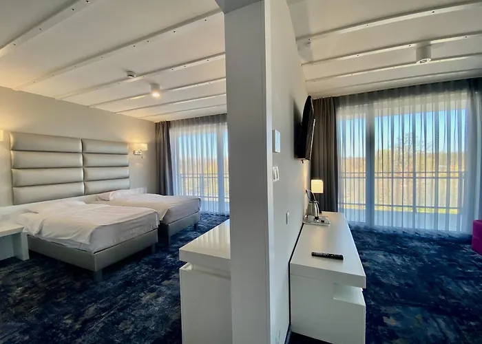 Apart Otel Ferry 4*